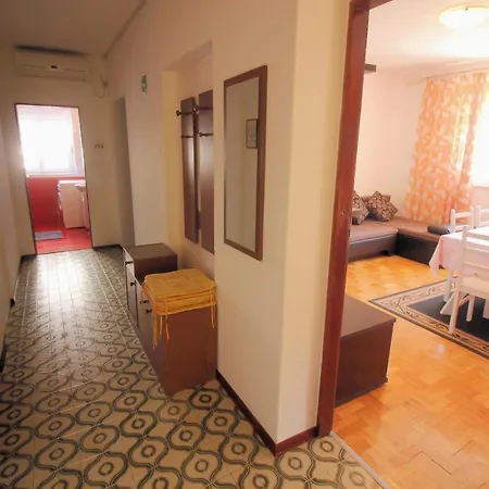 公寓 Apartmens Adriana *