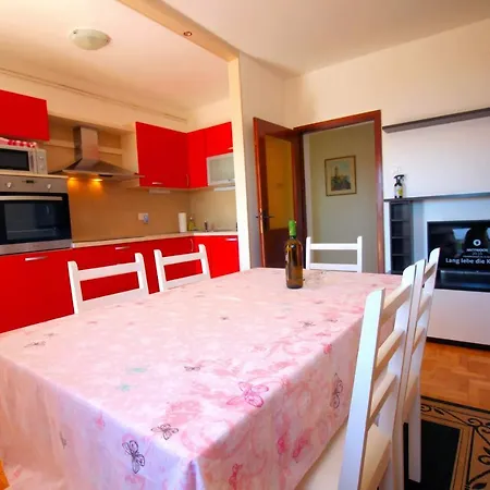 Apartmens Adriana 아파트