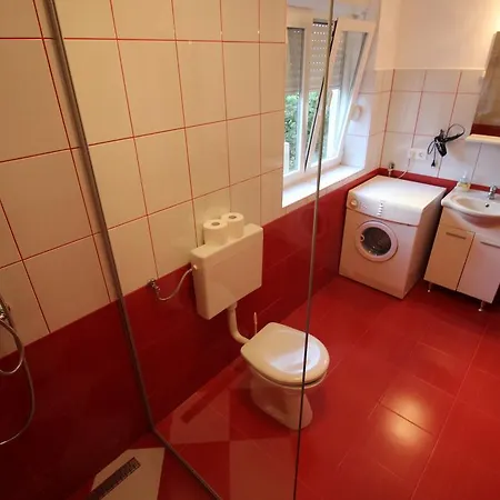 Apartmens Adriana *